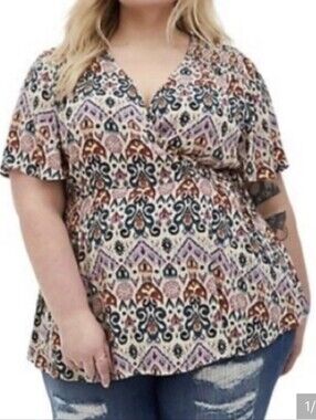 Torrid Women's Wrap Top A Multicolored ikat or tribal Print